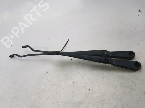 Used Front windshield wiper arm LAND ROVER FREELANDER I (L314) 2.0 Td4 4x4 (112 hp) 27900613