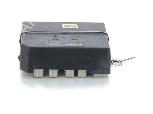 fuse-box-renault-megane-iii-hatchback-bz01_-b3_-2008-32717685 main image