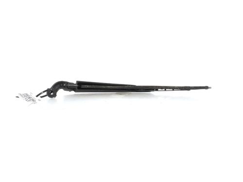 Used Rear windshield wiper arm VOLVO V50 (545) D2 (114 hp) 27901241