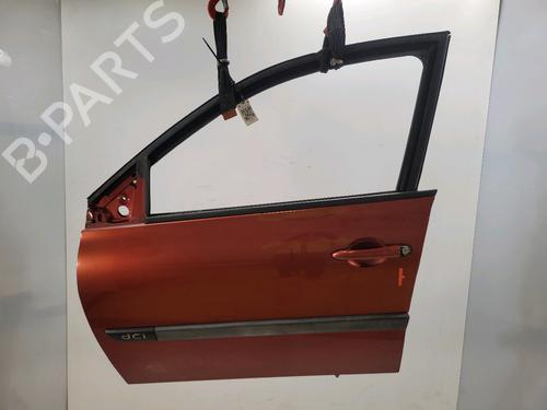 left-front-door-renault-megane-ii-bm01_-cm01_-2001-2002-2003-2004-2005-2006-2007-2008-2009-2010-2011-2012-31662241 main image