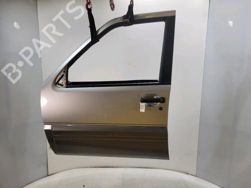 Used Left front door NISSAN TERRANO II (R20) 2.7 TDi 4WD (125 hp) 30405287