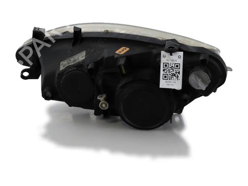 Right headlight PEUGEOT 307 (3A/C) 2.0 HDi 110 | BP28332411C29 