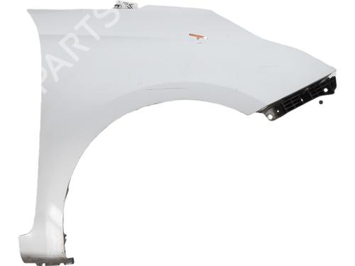 right-front-fenders-kia-carens-iv-2013-37166918 main image