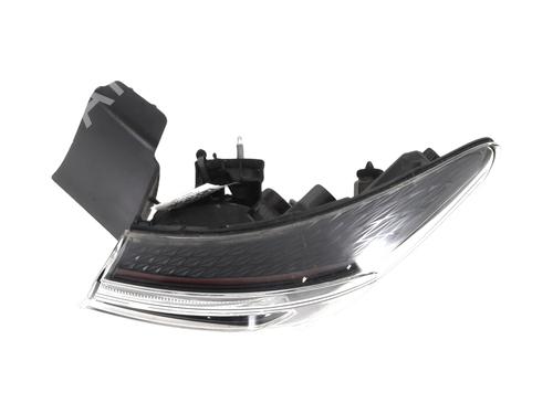 Used Right taillight RENAULT CLIO V (B7_) 1.0 TCe 90 (B7MT) (91 hp) 33230656