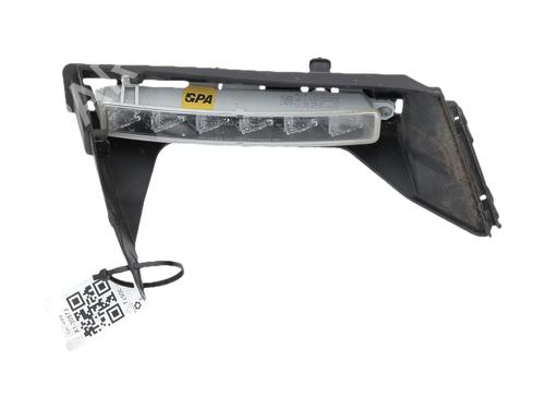 Used Left daytime light Left daytime light 38552625 38552625