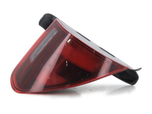 Fanale portellone sinistro Fanale portellone sinistro PEUGEOT 2008 I (CU_) 1.2 THP 110 / PureTech 110 (110 hp) 34147197 34147197