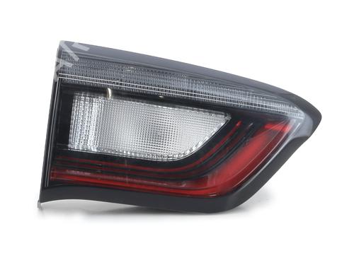 Achterlicht kofferdeksel achterklep links JEEP COMPASS (MP, M6, MV, M7) 1.3 Hybrid 4x4 (240 hp) 30715951