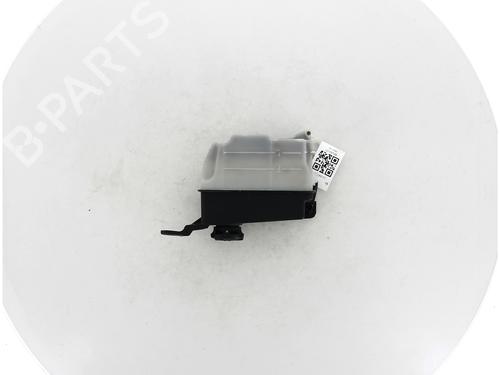 Expansion tank HYUNDAI SANTA FÉ II (CM) 2.2 CRDi 4x4 | BP17307277C120 