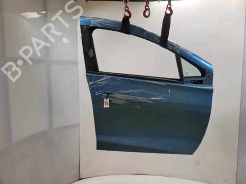 Used Right front door Right front door RENAULT ZOE (BFM_) ZOE (92 hp) 39941872 39941872