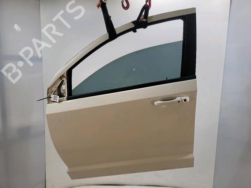 Używane Drzwi przednie lewe FIAT FREEMONT (345_) 2.0 JTD (140 hp) 32225824