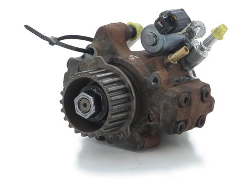 Pompe à injection PEUGEOT 3008 I MPV (0U_) 1.6 HDi (112 hp) 31875755