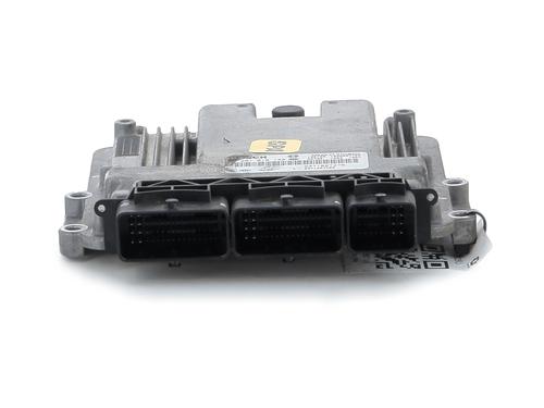 Used Engine control unit (ECU) Engine control unit (ECU) RENAULT CLIO IV (BH_) 1.5 dCi 90 (90 hp) 33332702 33332702