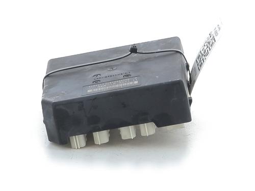 Used Fuse box RENAULT MEGANE III Hatchback (BZ0/1_, B3_) 1.5 dCi (BZ09, BZ0D, BZ1W, BZ29, BZ14) (110 hp) 33230619