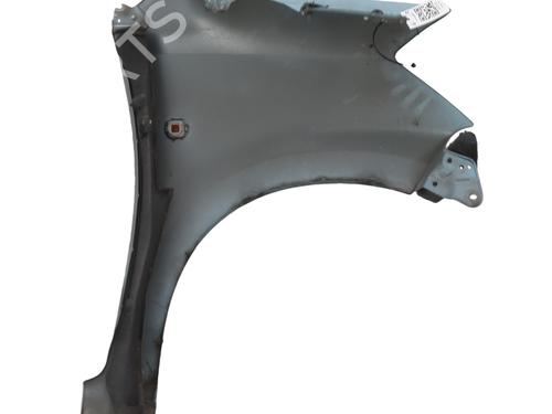 Left front fenders DAIHATSU SIRION (M3_) 1.3 (M301) | BP31326629C41