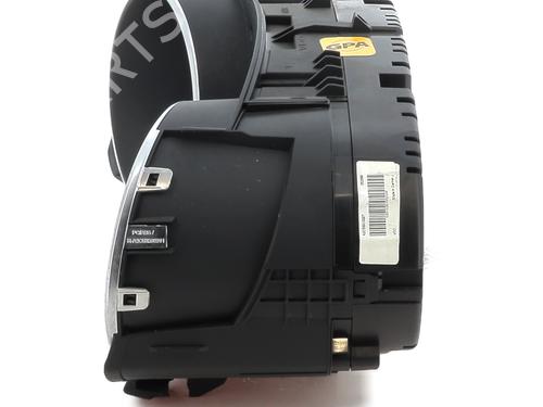 Instrument cluster VW GOLF VI (5K1)  | BP26228845C47