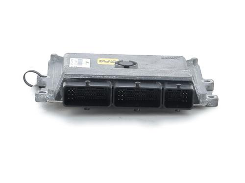 Used Engine control unit (ECU) Engine control unit (ECU) RENAULT CLIO IV (BH_) 0.9 TCe 90 (BHNF, BHMA, BHMH, BHJK, BHJR) (90 hp) 33110821 33110821