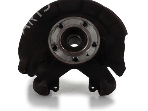 Used Left front steering knuckle VW POLO V (6R1, 6C1) 1.2 TDI (75 hp) 31078735