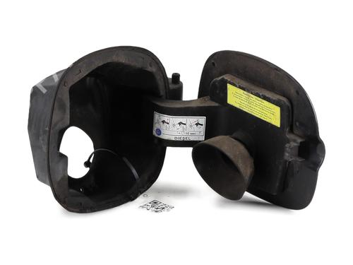 fuel-flap-fiat-500l-351_-352_-2012-31913696 main image