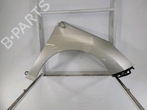 Used Right front fenders MAZDA 5 (CR) 2.0 CD (CR19) (110 hp) 12452142