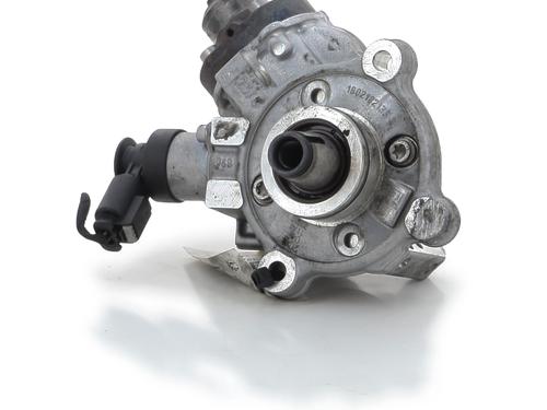 Used Injection pump MERCEDES-BENZ GLA (H247) GLA 200 d (247.712) (150 hp) 29761743