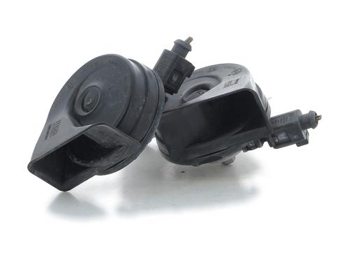 Used Horn VW GOLF VII (5G1, BQ1, BE1, BE2) e-Golf (136 hp) 31303545