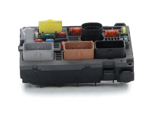 Used Fuse box Fuse box PEUGEOT 308 SW I (4E_, 4H_) 1.6 HDi (92 hp) 33732814 33732814