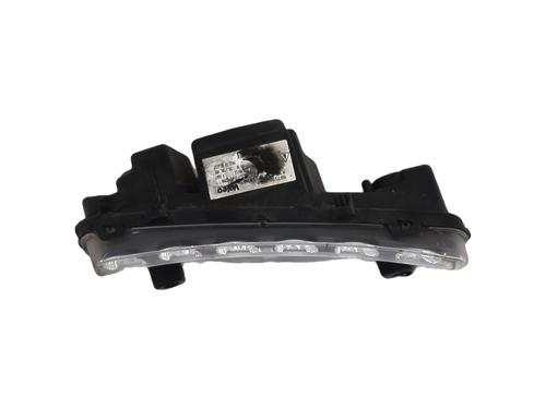 right-daytime-light-citroen-ds3-sa_-2009-2010-2011-2012-2013-2014-2015-2016-32434562 main image