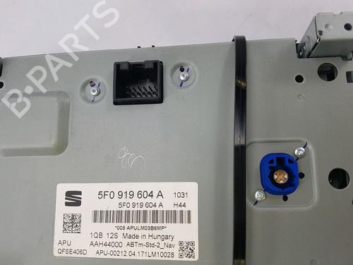 Radio SEAT IBIZA IV (6J5, 6P1) 1.4 TDI | BP13676513E6 