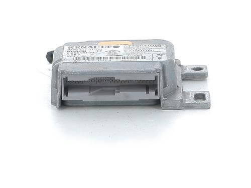 Used ECU airbags RENAULT CLIO II (BB_, CB_) 1.4 16V (B/CB0P, BB13) (98 hp) 31373108