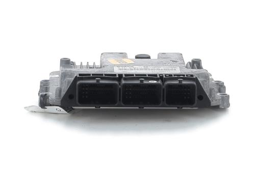 engine-control-unit-ecu-renault-megane-iii-grandtour-kz01-2008-2009-2010-2011-2012-2013-2014-2015-2016-32040157 main image