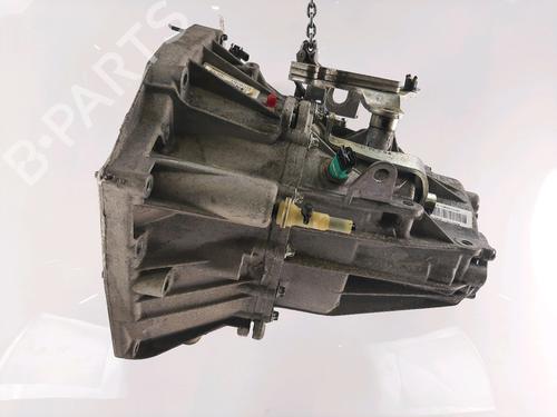 Caja de cambios Caja de cambios NISSAN JUKE (F15) 1.5 dCi (110 hp) 36211578 36211578