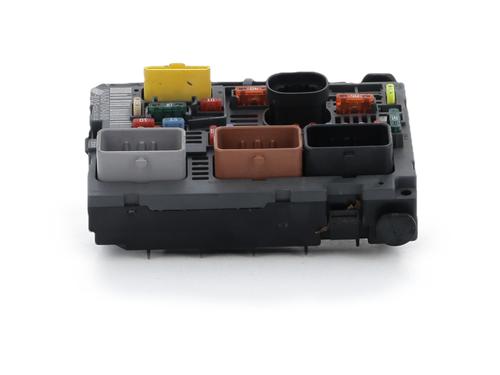 Used Fuse box Fuse box PEUGEOT 308 I (4A_, 4C_) 1.6 HDi (109 hp) 36373435 36373435