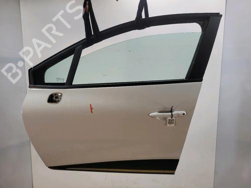 Used Left front door Left front door RENAULT CLIO IV (BH_) 1.5 dCi 75 (75 hp) 33420477 33420477