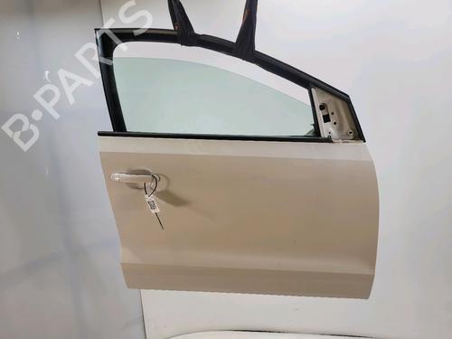 Used Right front door VW POLO V (6R1, 6C1) 1.2 (60 hp) 29696245