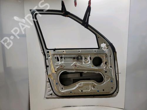 Left front door LAND ROVER FREELANDER I (L314) 2.0 DI 4x4 | BP27353452C2 