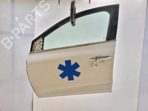 Dør venstre fortil Dør venstre fortil RENAULT MEGANE IV Hatchback (B9A/M/N_) 1.5 Blue dCi 95 (B9A2, B9A6) (95 hp) 36211952 36211952
