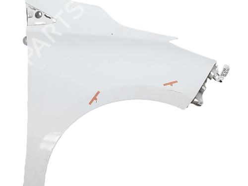 Used Right front fenders RENAULT ZOE (BFM_) ZOE (88 hp) 33166319