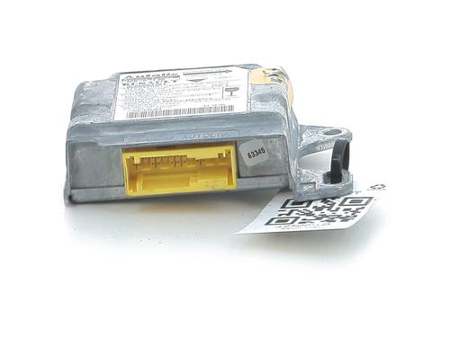 Used ECU airbags RENAULT MASTER II Van (FD) 2.2 dCI 90 (FD0G, FD0N, FD2G, FD2N, FD3G, FD3N) (90 hp) 31577898