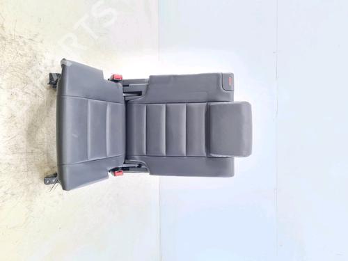 Sæde bagtil (3. række) VW TOURAN (1T1, 1T2) 1.9 TDI (105 hp) 27915504