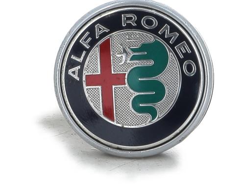 Used Tailgate handle Tailgate handle ALFA ROMEO GIULIETTA (940_) 1.6 JTDM (940FYB11, 940FYB1A, 940FYF11, 940FYF1A) (120 hp) 34051429 34051429