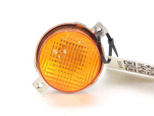 Used Left front indicator Left front indicator SUZUKI SAMURAI Closed Off-Road Vehicle (SJ_) 1.9 TD All-wheel Drive (SJ419TD) (63 hp) 10435432 10435432
