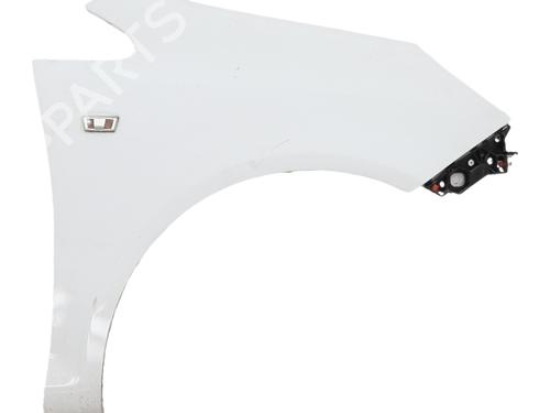 Used Right front fenders Right front fenders 39608566 39608566