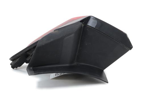 Right taillight PEUGEOT 3008 II SUV (MC_, MR_, MJ_, M4_) 1.5 BlueHDi 130 | BP28366384C35 