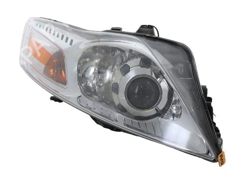 Used Right headlight FORD MONDEO IV Turnier (BA7) 2.0 SCTi (203 hp) 29930576