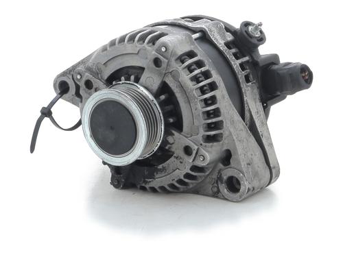 alternator-toyota-rav-4-ii-_a2_-2000-2001-2002-2003-2004-2005-31284497 main image