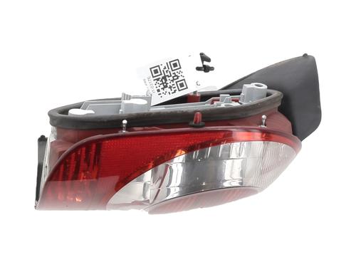 Used Left taillight RENAULT MODUS / GRAND MODUS (F/JP0_) 1.5 dCi (FP0F, JP0F) (86 hp) 31372875
