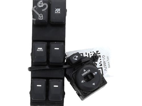 Used Left front window switch KIA SPORTAGE III (SL) 1.7 CRDi (116 hp) 31845045