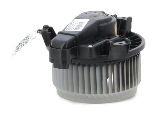 Heater blower motor TOYOTA AURIS (_E18_) 1.8 Hybrid (ZWE186_, ZWE186R) | BP28332863M62 