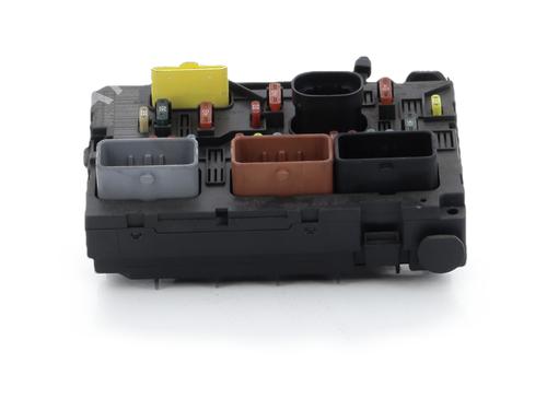 Sikringsdåse Sikringsdåse CITROËN C4 Picasso I MPV (UD_) 1.6 HDi (109 hp) 39764021 39764021