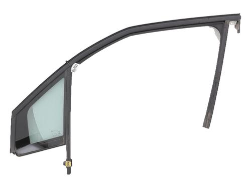 front-left-quarter-glass-citroen-c3-aircross-ii-2r_-2c_-2017-34642907 main image